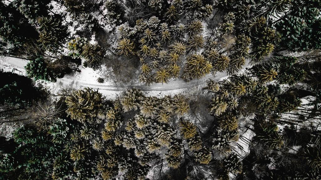 Mini dron dla entuzjastów technologii